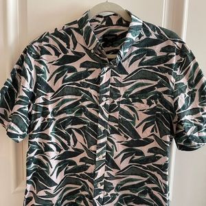 Club Monaco Men's Short Sleeve Button Down- XL